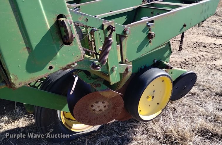 image for item DJ7047 John Deere  7000 planter