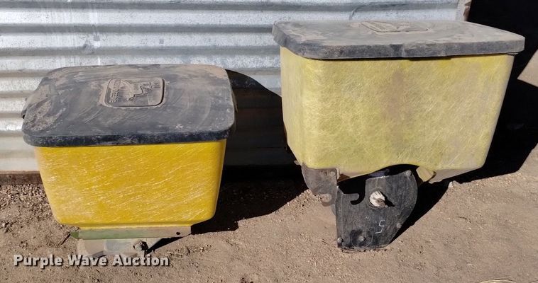 image for item DJ7047 John Deere  7000 planter