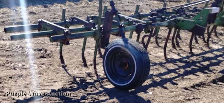 image for item DJ7049 Tillage equipment