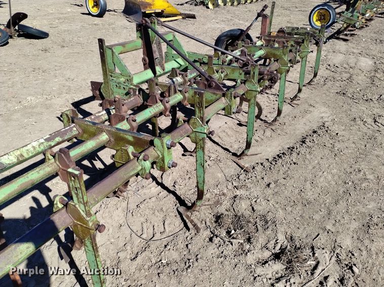 image for item DJ7049 Tillage equipment