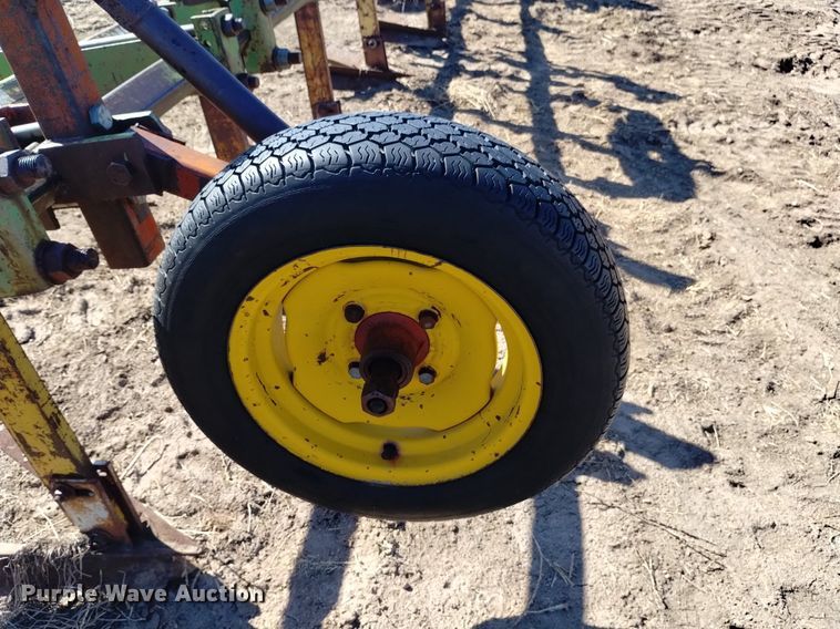 image for item DJ7049 Tillage equipment