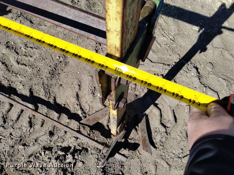 image for item DJ7049 Tillage equipment