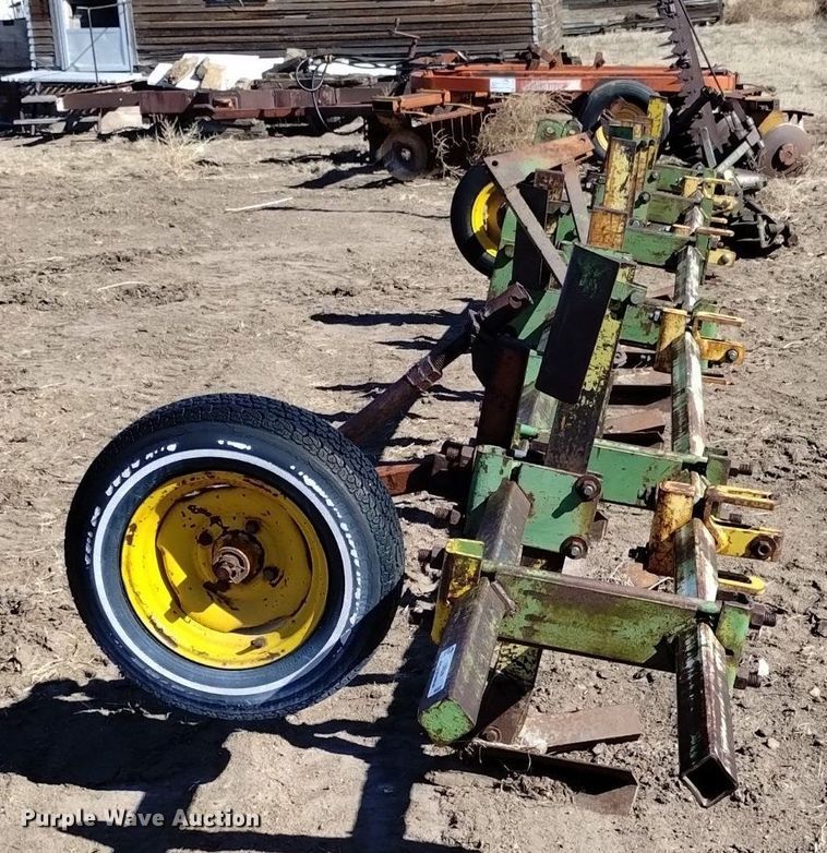 image for item DJ7049 Tillage equipment