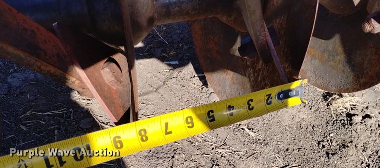 image for item DJ7050 Kewanee tandem disk