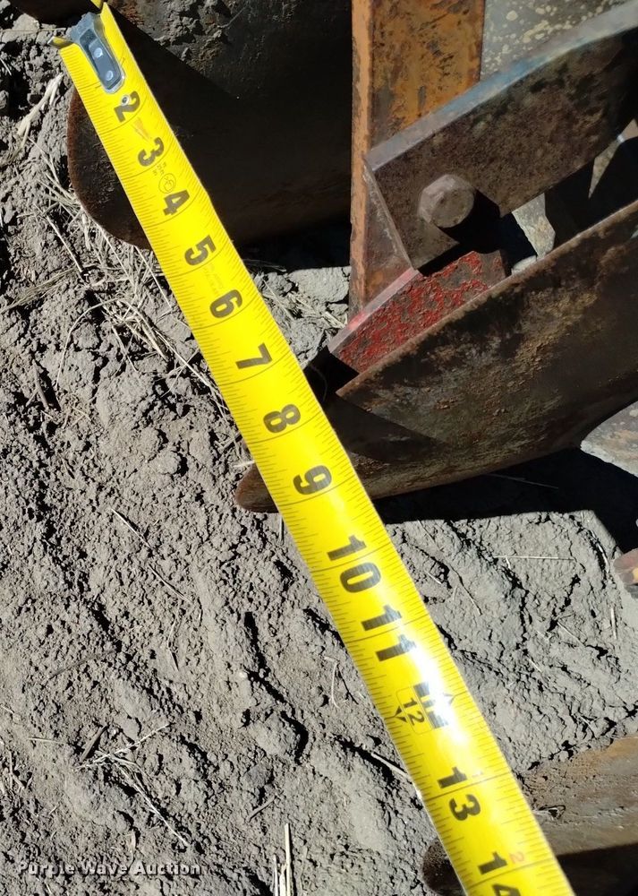 image for item DJ7050 Kewanee tandem disk