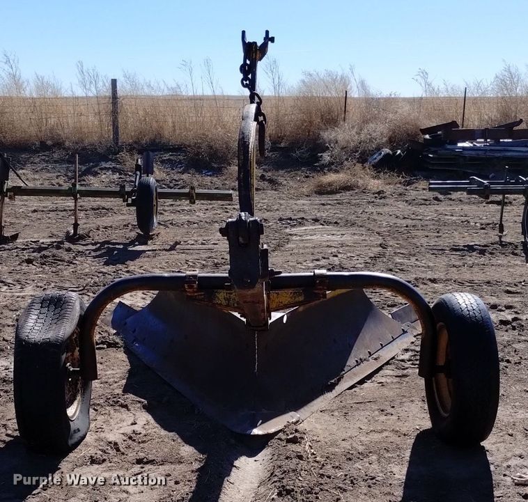 image for item DJ7052 Big Ox ditch plow