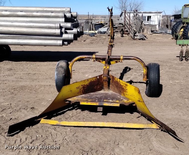 image for item DJ7052 Big Ox ditch plow