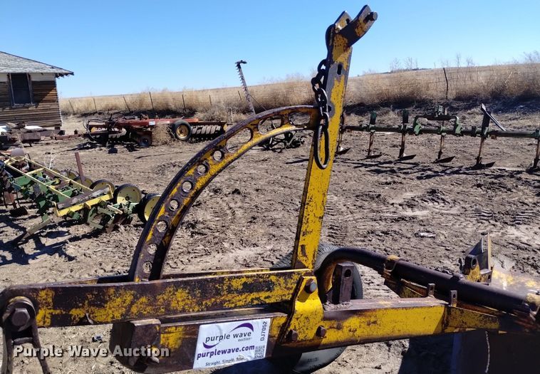 image for item DJ7052 Big Ox ditch plow