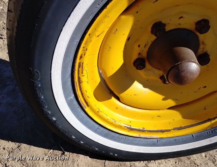 image for item DJ7052 Big Ox ditch plow