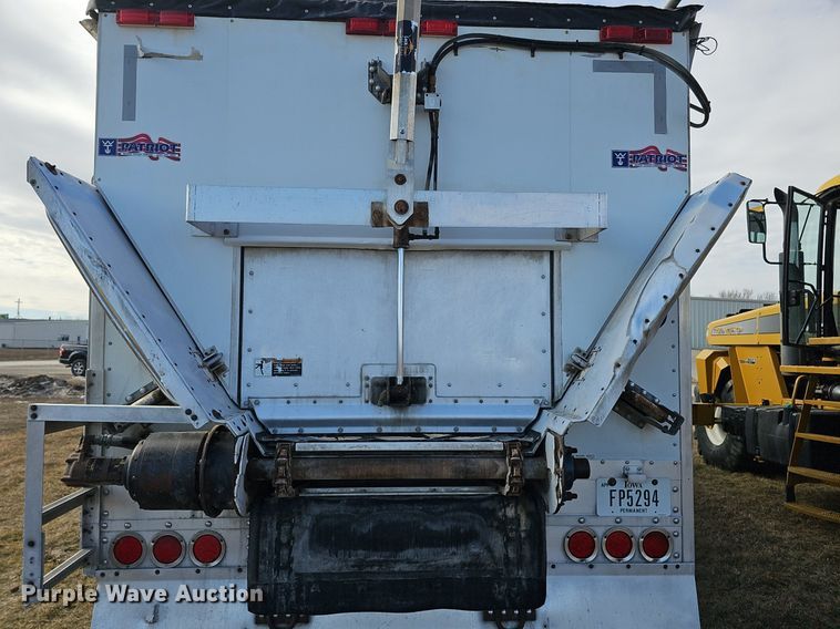 image for item DK0580 2012 Wilson Trailer Company DWBT-650 live bottom trailer