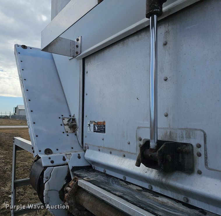 image for item DK0580 2012 Wilson Trailer Company DWBT-650 live bottom trailer