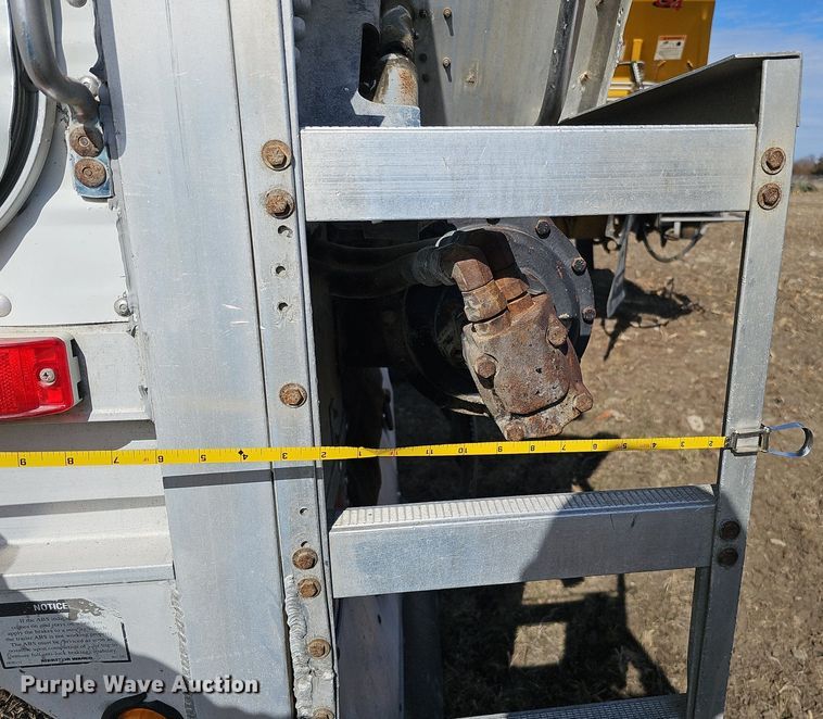 image for item DK0580 2012 Wilson Trailer Company DWBT-650 live bottom trailer