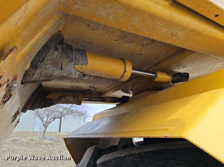 image for item DK0581 TerraGator 6103 applicator