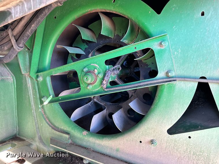 image for item DK6782 2006 John Deere 9660 STS combine