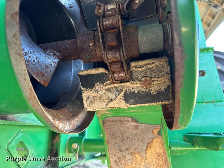 image for item DK6782 2006 John Deere 9660 STS combine