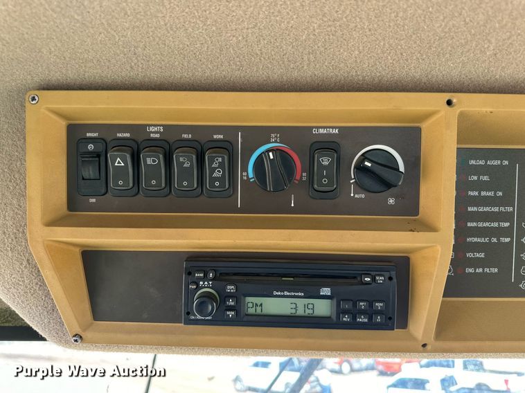 image for item DK6782 2006 John Deere 9660 STS combine