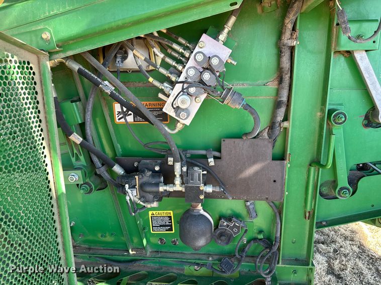 image for item DK6782 2006 John Deere 9660 STS combine