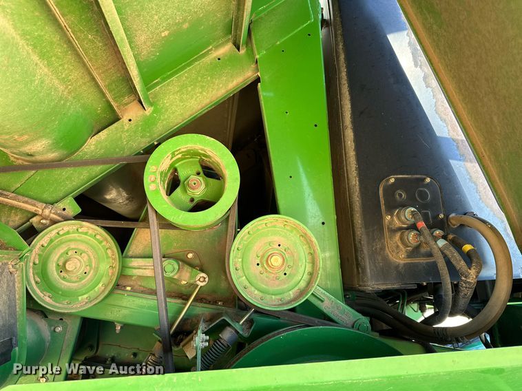 image for item DK6782 2006 John Deere 9660 STS combine