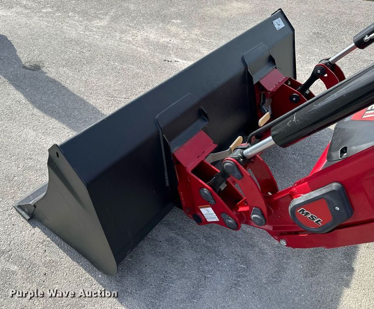 image for item DL4409 2022 Case IH  Farmall 115A MFWD tractor