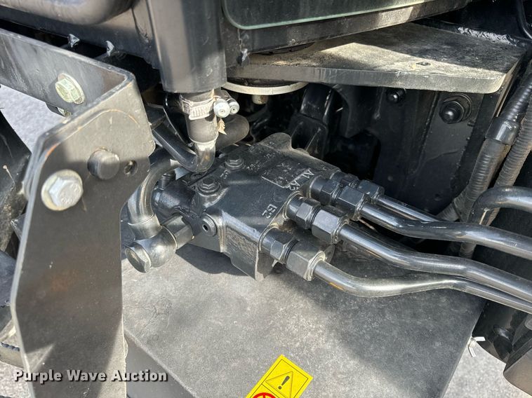 image for item DL4409 2022 Case IH  Farmall 115A MFWD tractor