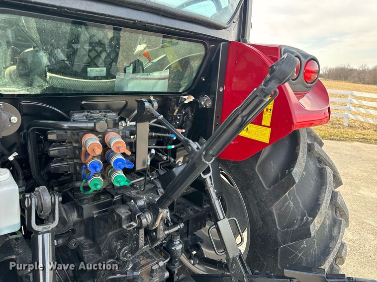 image for item DL4409 2022 Case IH  Farmall 115A MFWD tractor