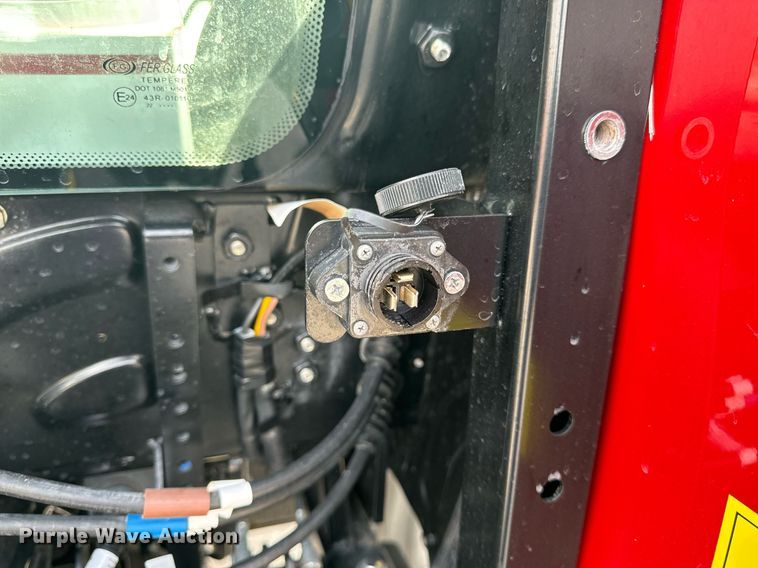 image for item DL4409 2022 Case IH  Farmall 115A MFWD tractor