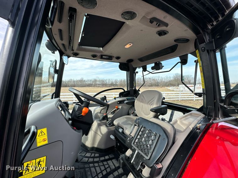 image for item DL4409 2022 Case IH  Farmall 115A MFWD tractor