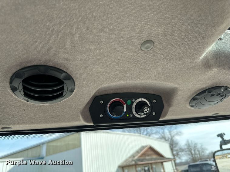 image for item DL4409 2022 Case IH  Farmall 115A MFWD tractor