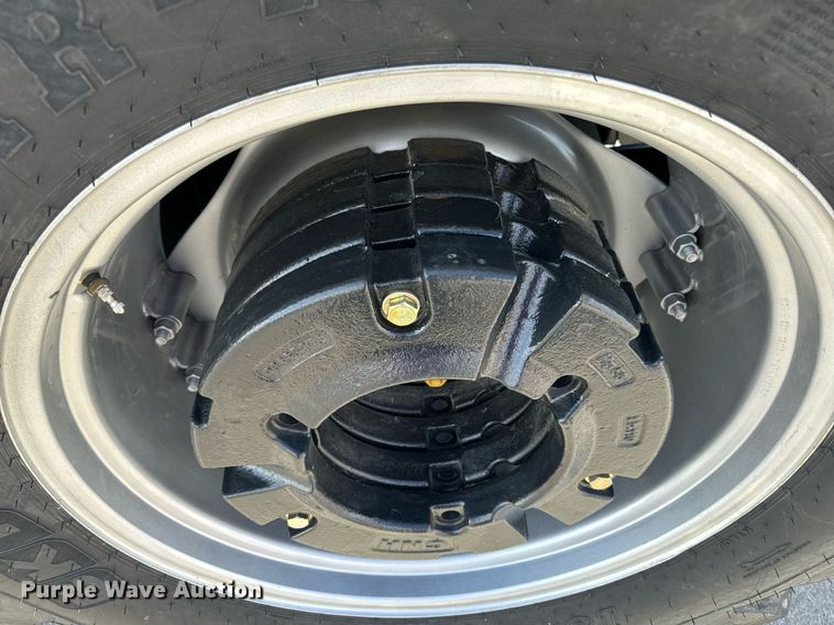 image for item DL4409 2022 Case IH  Farmall 115A MFWD tractor