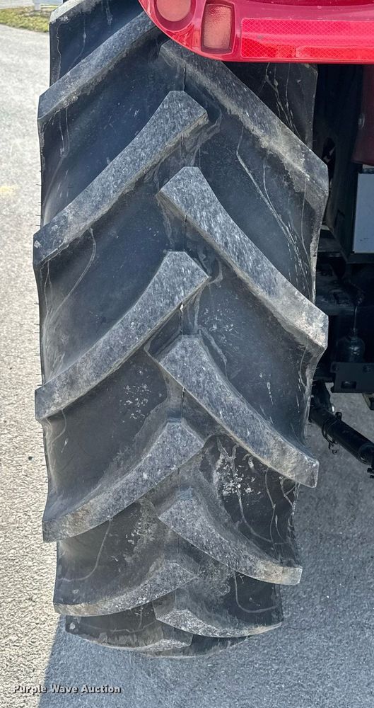 image for item DL4409 2022 Case IH  Farmall 115A MFWD tractor