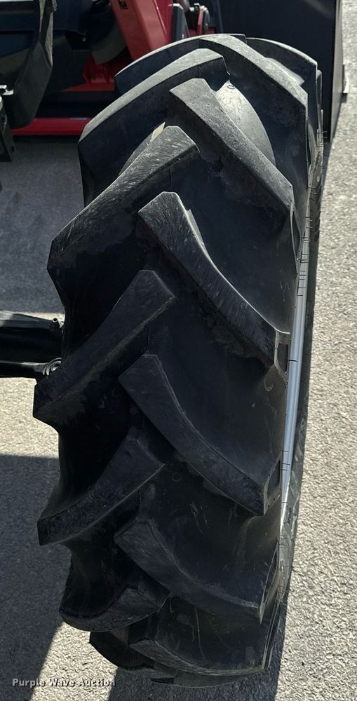 image for item DL4409 2022 Case IH  Farmall 115A MFWD tractor