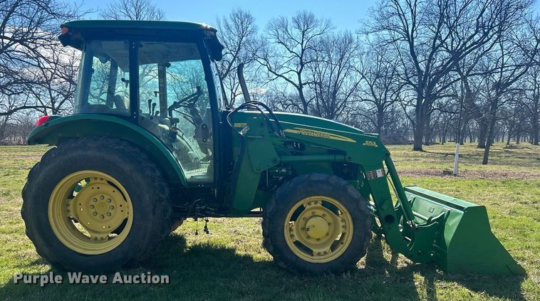 image for item DN0706 2012 John Deere 5083E MFWD tractor