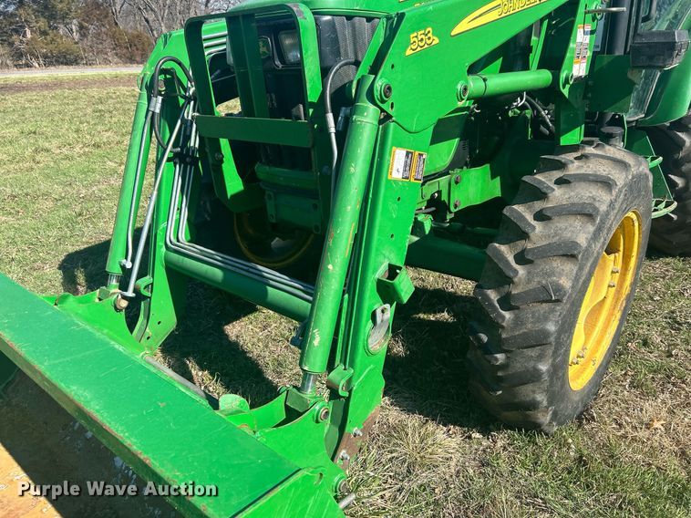image for item DN0706 2012 John Deere 5083E MFWD tractor