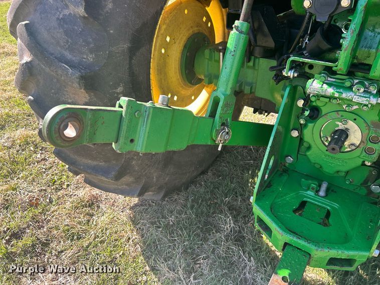 image for item DN0706 2012 John Deere 5083E MFWD tractor