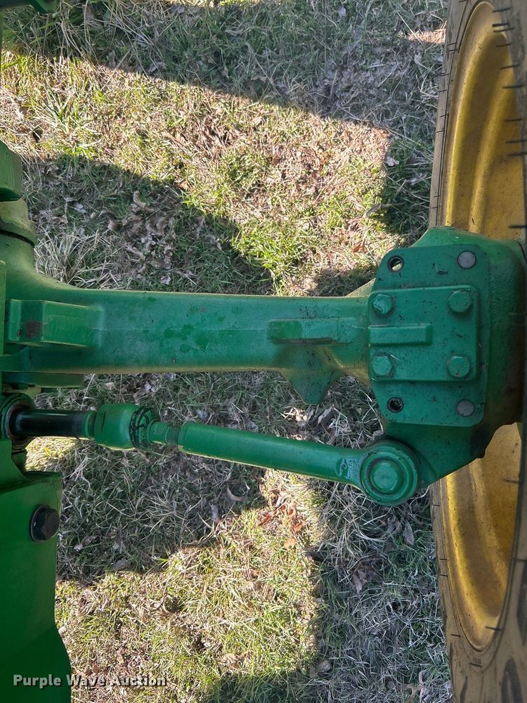 image for item DN0706 2012 John Deere 5083E MFWD tractor