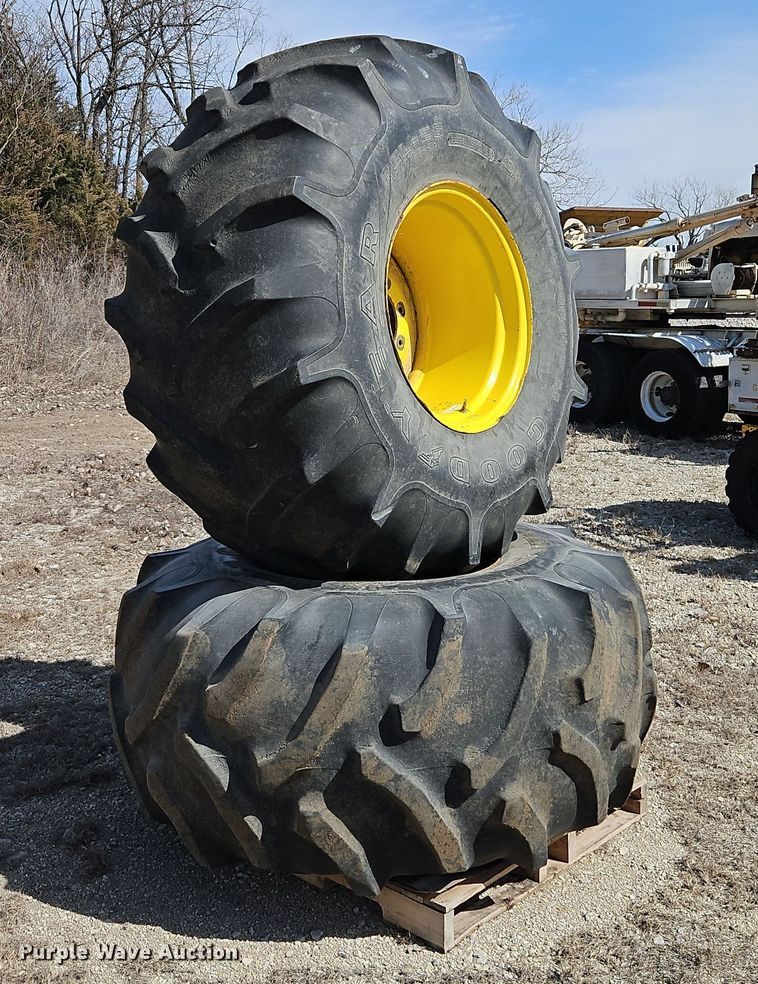 image for item DN7240 (2) Goodyear Dyna Torque II 28L-26 tires and wheels