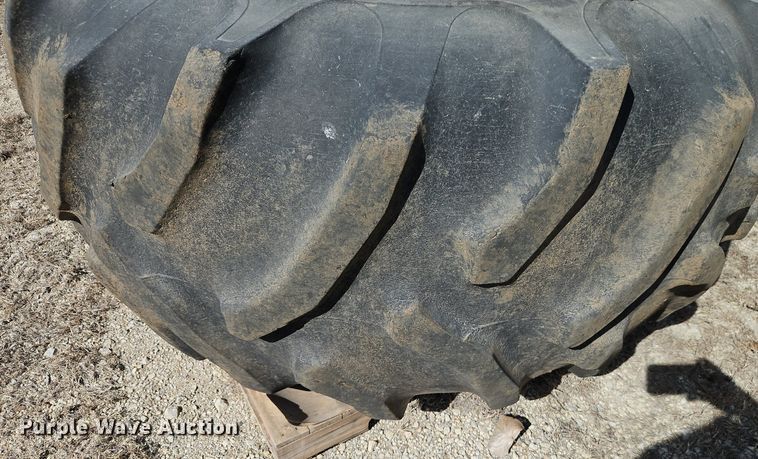 image for item DN7240 (2) Goodyear Dyna Torque II 28L-26 tires and wheels