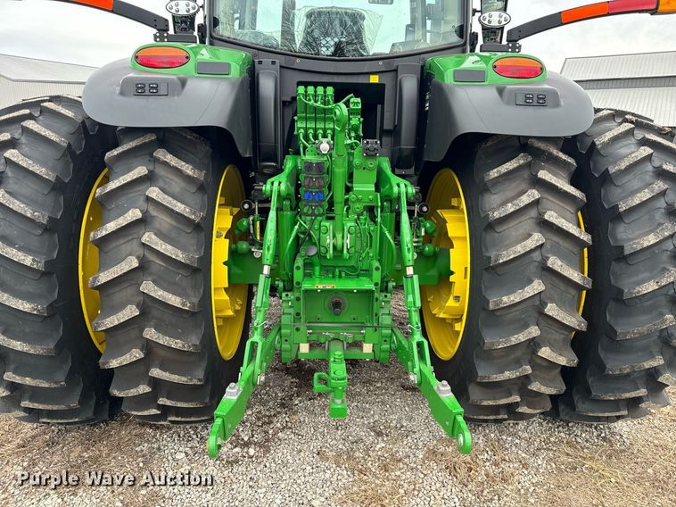 image for item DO2217 2022 John Deere 6R195 MFWD tractor