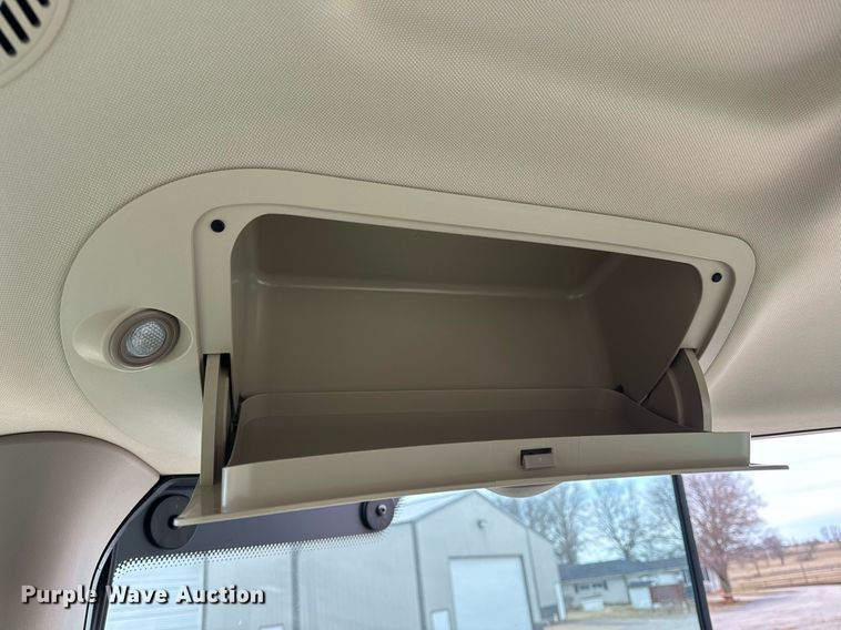 image for item DO2217 2022 John Deere 6R195 MFWD tractor