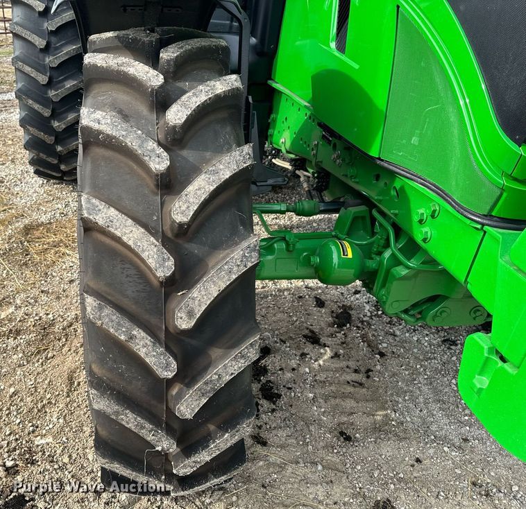 image for item DO2217 2022 John Deere 6R195 MFWD tractor