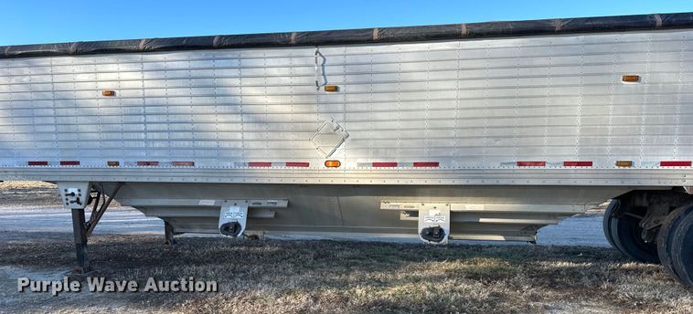 image for item DQ6317 1999 Timpte  Super Hopper  grain trailer