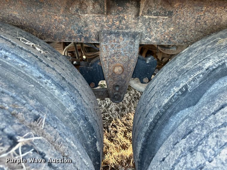 image for item DQ6317 1999 Timpte  Super Hopper  grain trailer