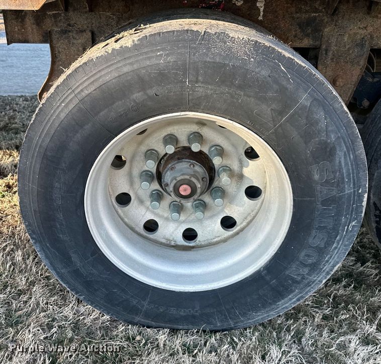 image for item DQ6317 1999 Timpte  Super Hopper  grain trailer