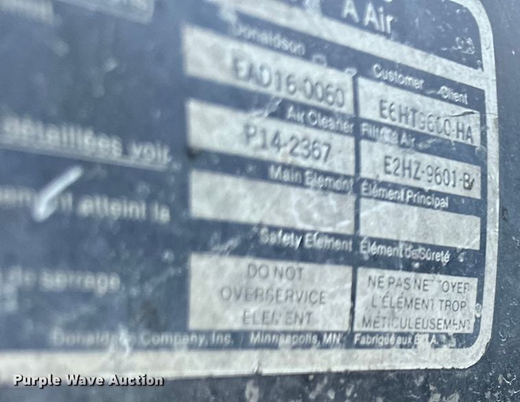 image for item DQ6319 1991 Ford L9000 semi truck