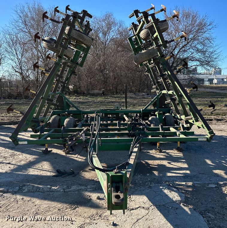 image for item DQ6322 John Deere  field cultivator