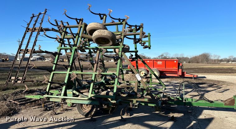 image for item DQ6322 John Deere  field cultivator