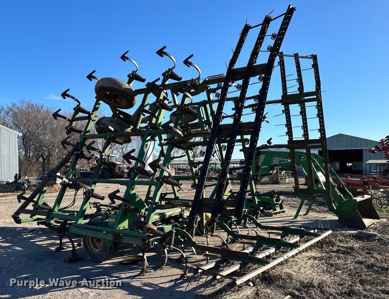 image for item DQ6322 John Deere  field cultivator