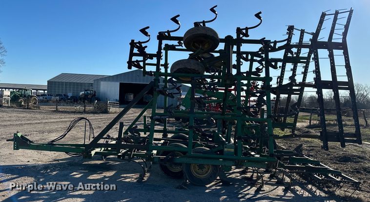 image for item DQ6322 John Deere  field cultivator