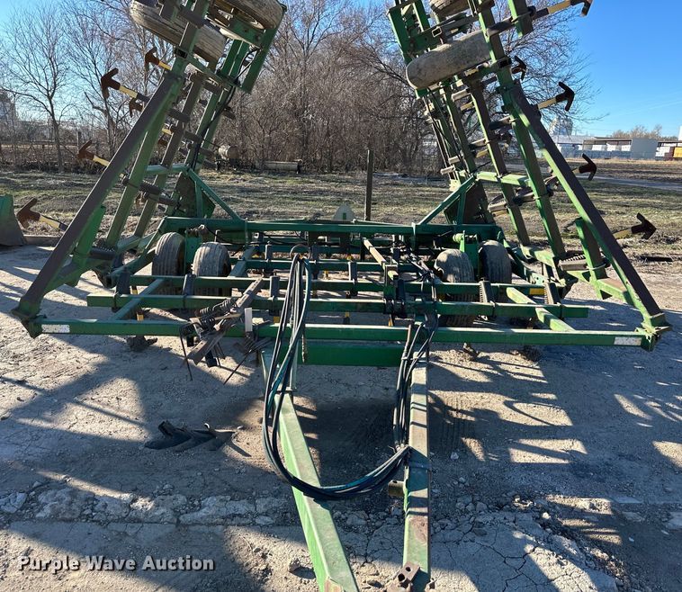 image for item DQ6322 John Deere  field cultivator