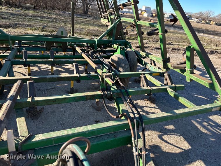 image for item DQ6322 John Deere  field cultivator